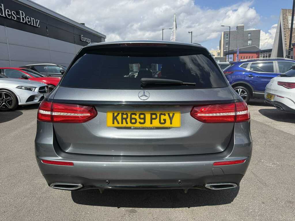 Mercedes-Benz E Class E220d Amg Line Night Edition Prem 9G-tronic KR69PGY Grey #6