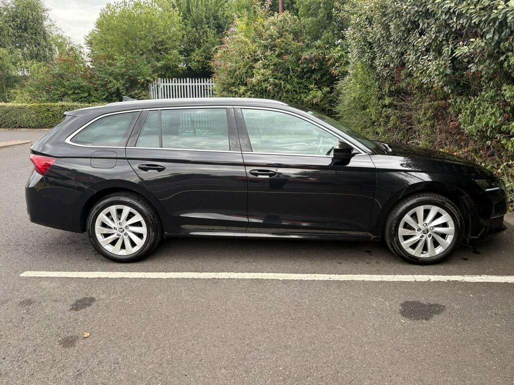 Skoda Octavia 2.0 Tdi 150 Se L Dsg Black #5