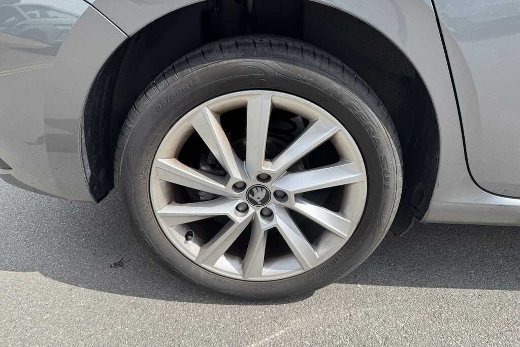 Skoda Scala 1.0 Tsi 116 Se L Edition Dsg Grey #4