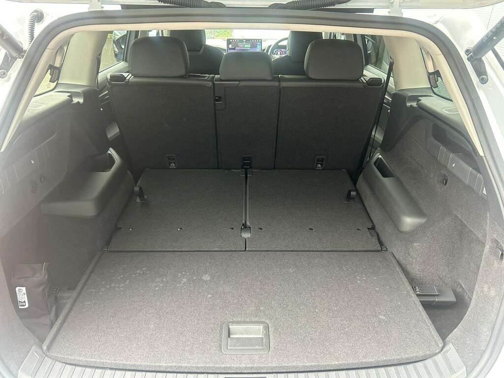 Skoda Kodiaq 1.5 Tsi E-tec Se Dsg 7 Seat White #39
