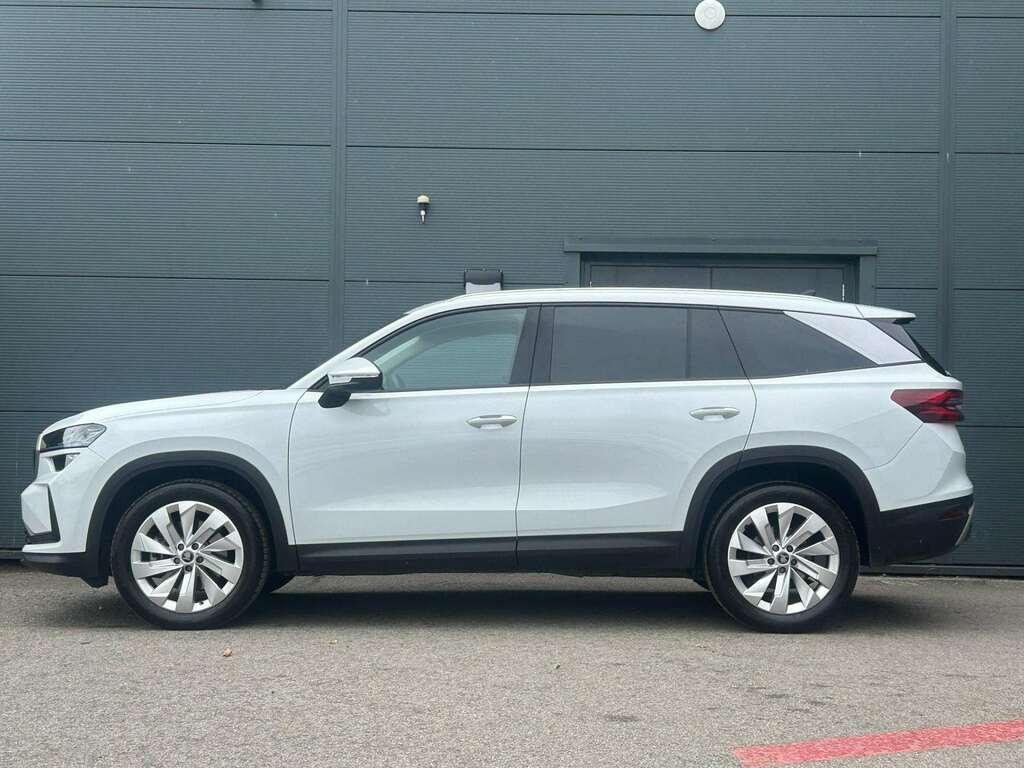Skoda Kodiaq 1.5 Tsi E-tec Se Dsg 7 Seat White #9