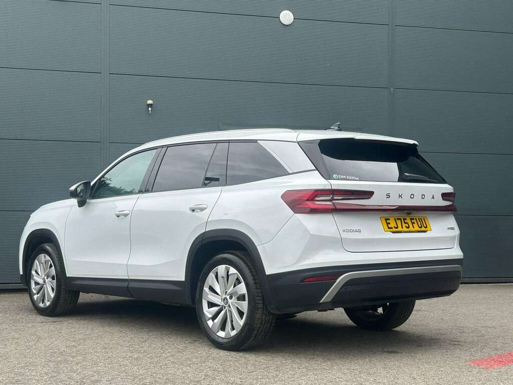 Skoda Kodiaq 1.5 Tsi E-tec Mhev Se L Suv Hybrid Dsg White #3