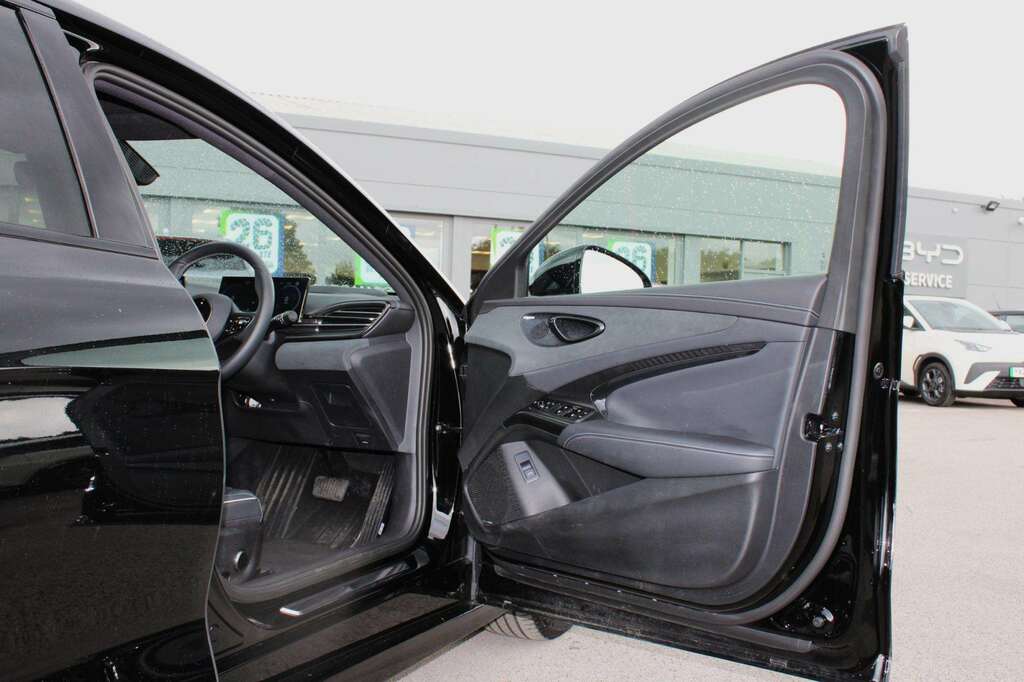 Byd Seal 1.5 10Kwh Boost Estate Plug-in Hybrid C Black #14