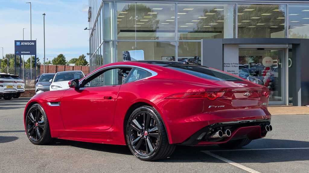 Jaguar F-Type 5.0 Supercharged V8 R Awd Red #3