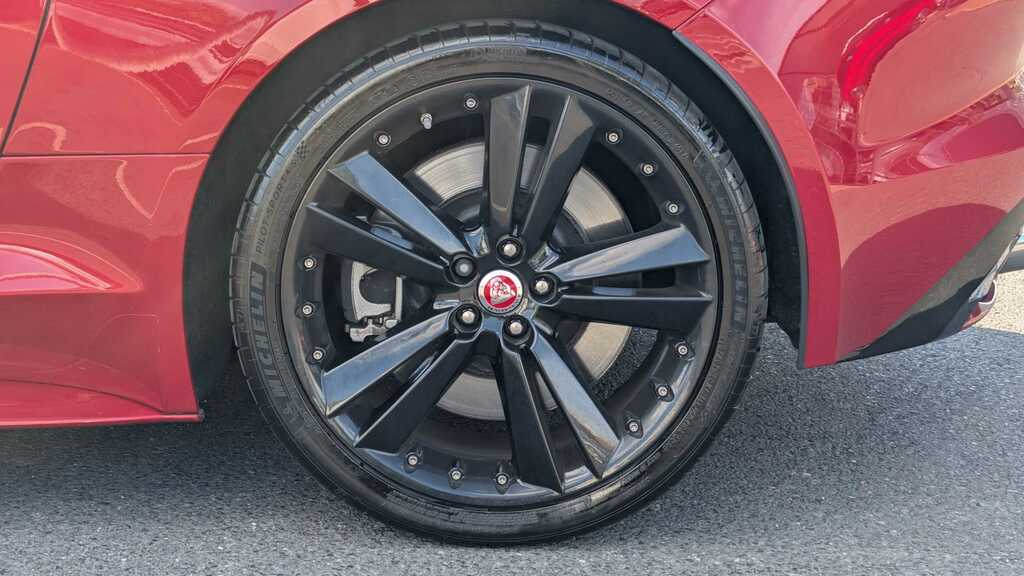 Jaguar F-Type 5.0 Supercharged V8 R Awd Red #5
