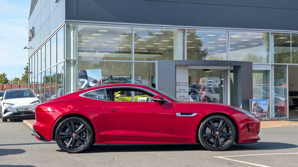 Jaguar F-Type 5.0 Supercharged V8 R Awd Red #4