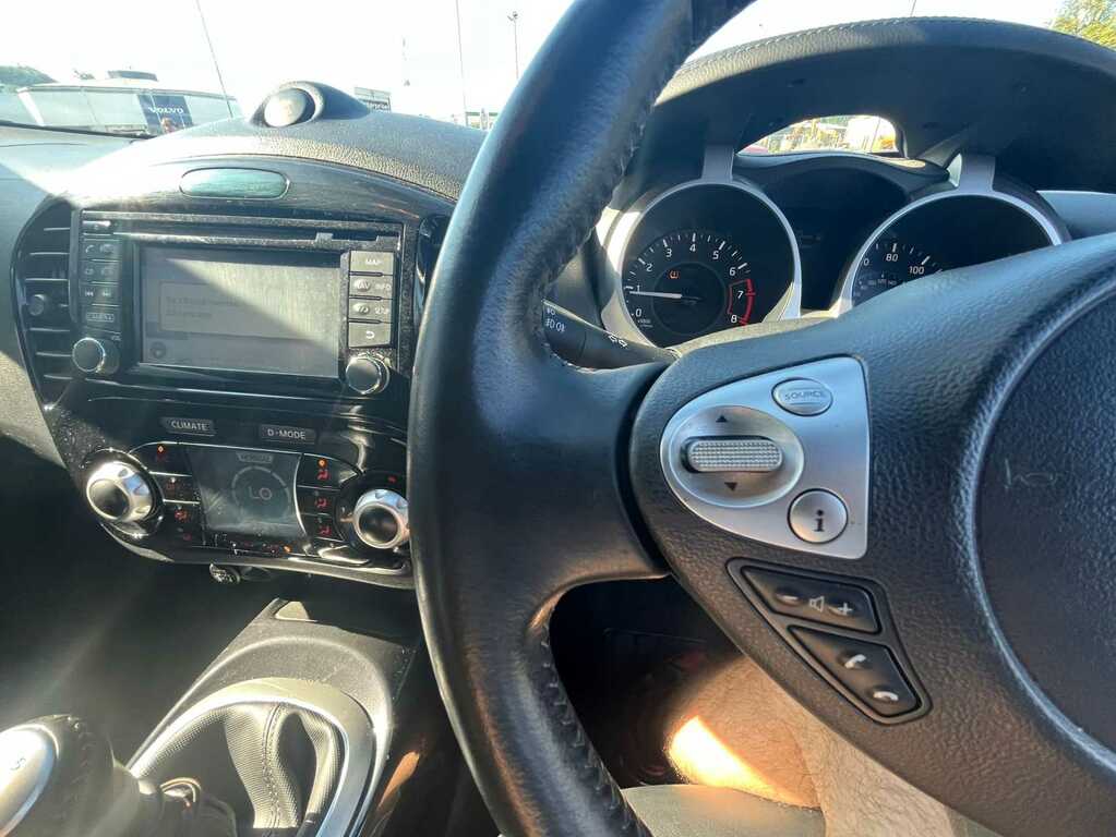 Nissan Juke Nissan Juke 1.6 N-connecta 5Drs Blue #24