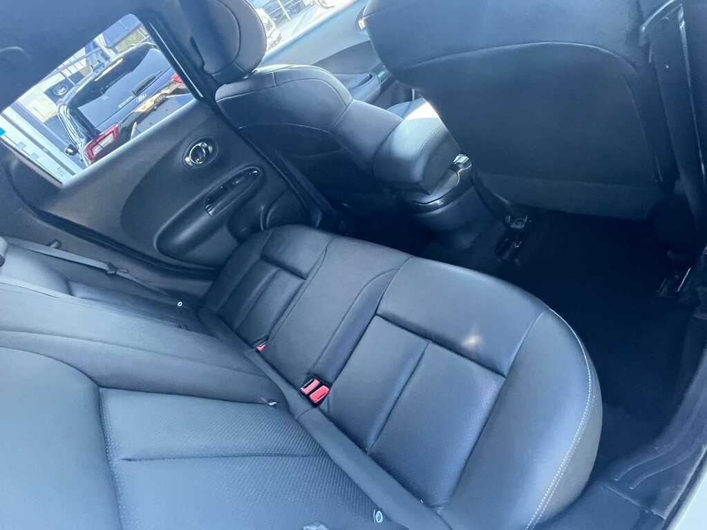 Nissan Juke Nissan Juke 1.6 N-connecta 5Drs Blue #9