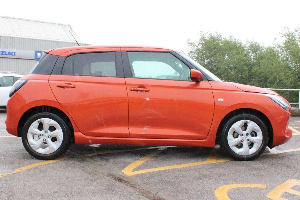 Suzuki Swift 1.2 Mild Hybrid Motion Orange #4