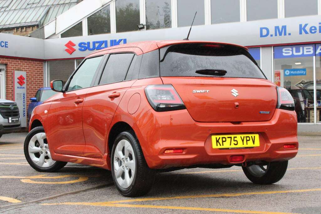 Suzuki Swift 1.2 Mild Hybrid Motion Orange #5