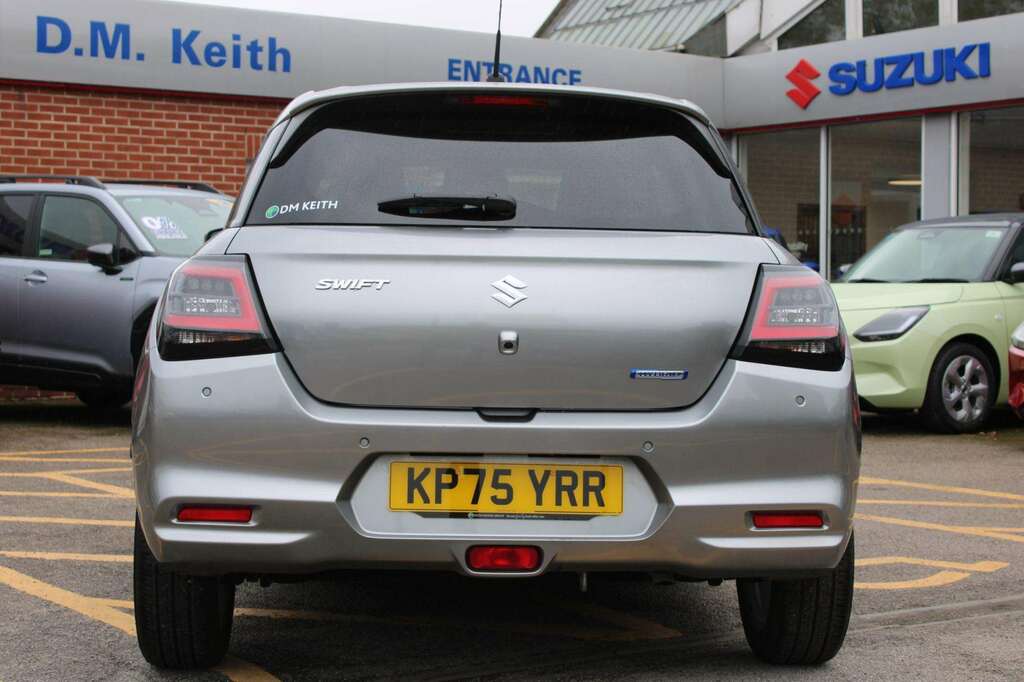 Suzuki Swift 1.2 Mild Hybrid Motion Silver #4