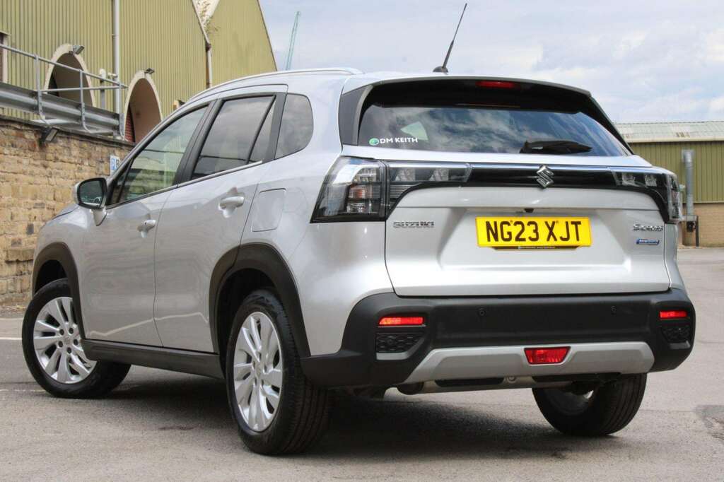 Suzuki S Cross 1.4 Boosterjet 48V Hybrid Motion Silver #5