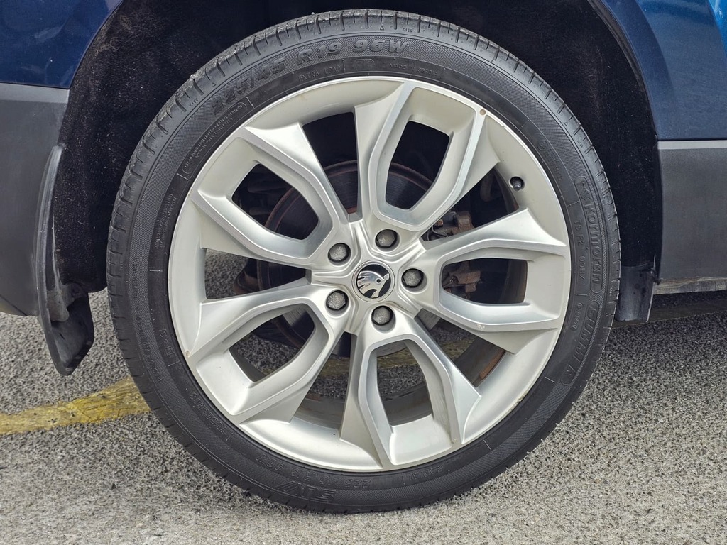 Skoda Karoq 2.0 Tdi Edition 4X4 Dsg Blue #2