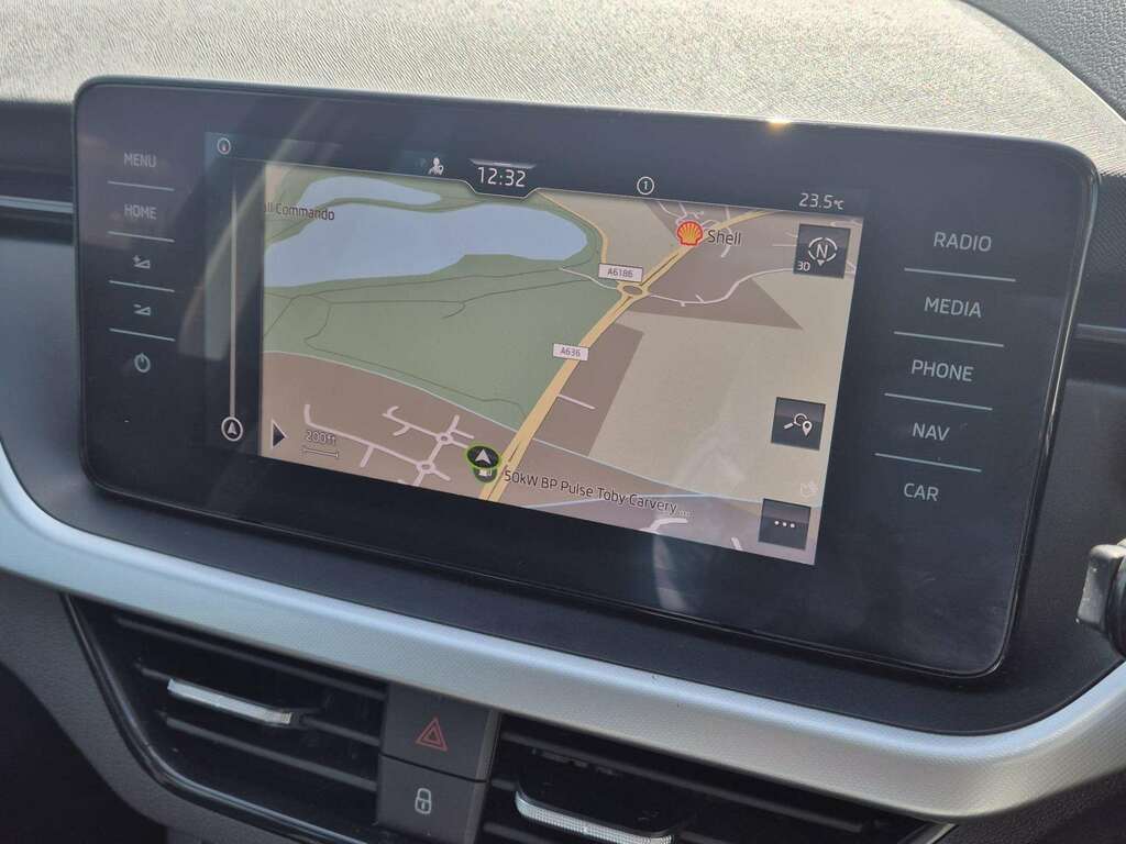 Skoda Kamiq 1.0 Tsi 110 Monte Carlo Silver #19