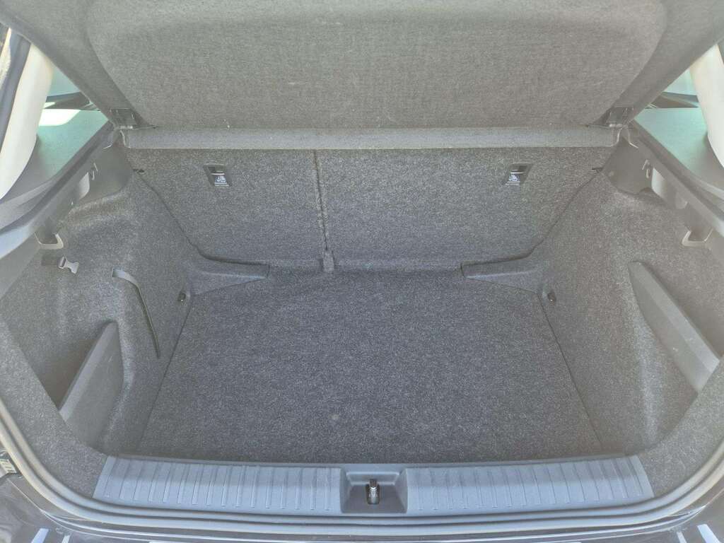 Skoda Kamiq 1.0 Tsi 110 Monte Carlo Silver #37