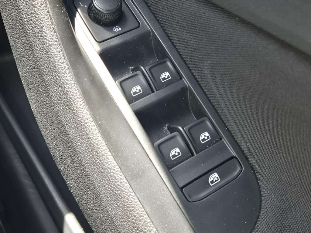 Skoda Kamiq 1.0 Tsi 110 Monte Carlo Silver #26