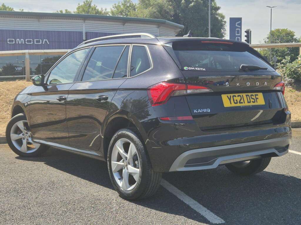 Skoda Kamiq 1.0 Tsi 110 Se Drive Dsg Black #3
