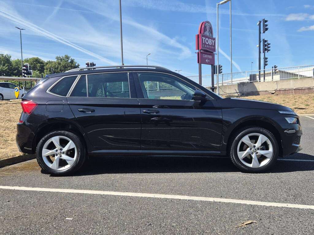 Skoda Kamiq 1.0 Tsi 110 Se Drive Dsg Black #5