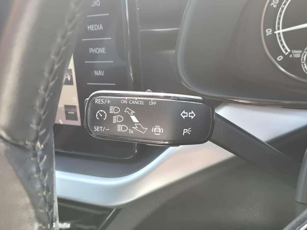 Skoda Kamiq 1.0 Tsi 110 Monte Carlo Silver #29
