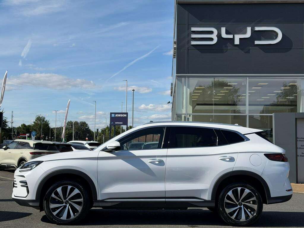 Byd Seal U 1.5T Dm-i Awd Design White #3