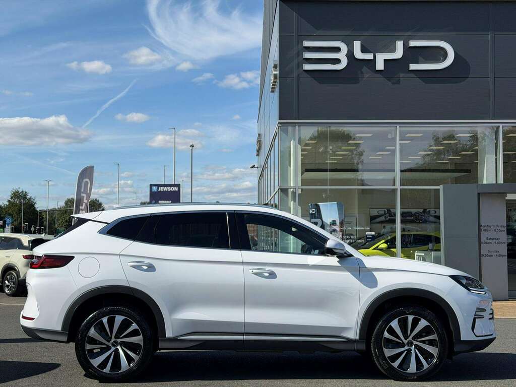 Byd Seal U 1.5T Dm-i Awd Design White #4