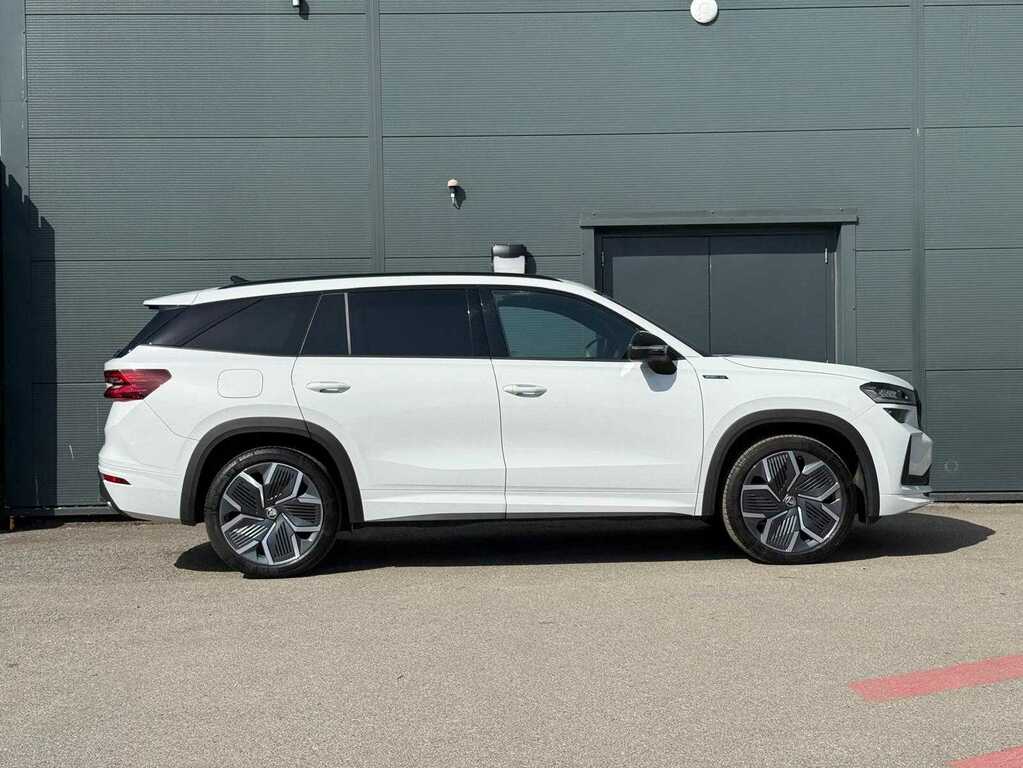 Skoda Kodiaq 1.5 Tsi E-tec Sportline Dsg 7 Seat - 2025 2 Black #21
