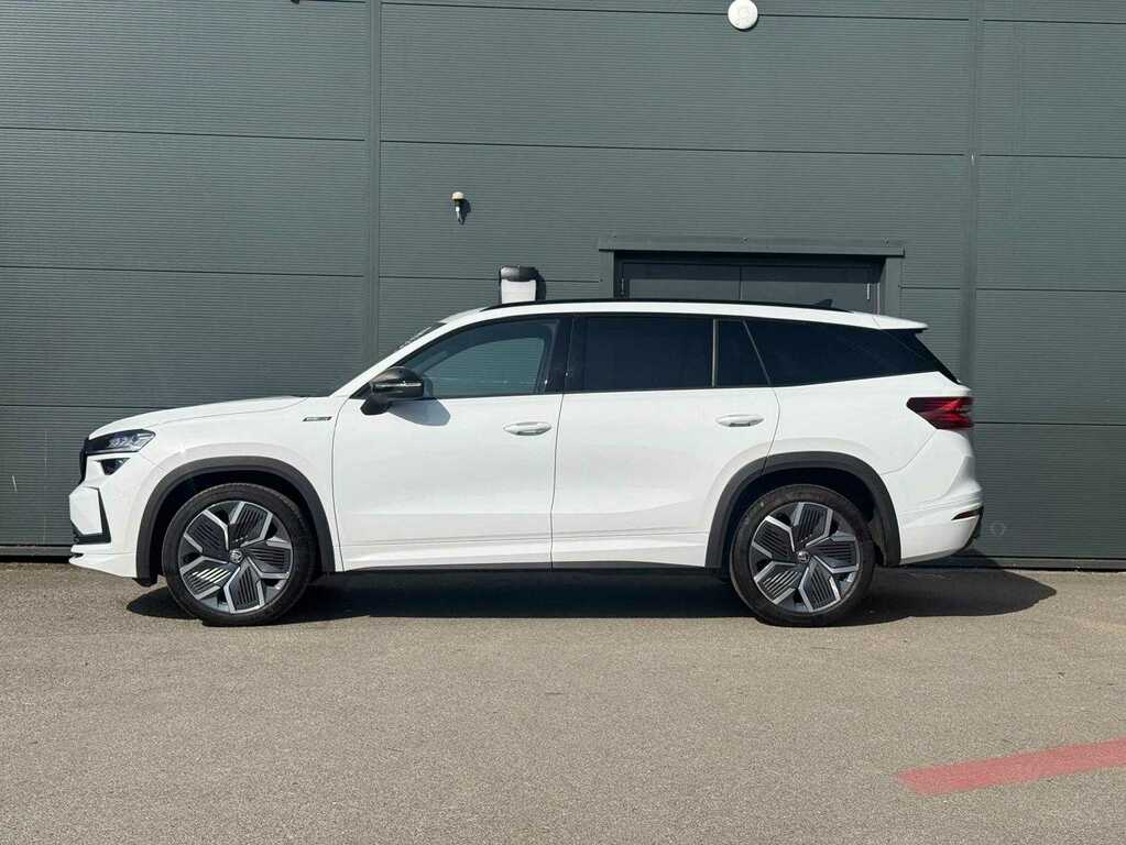 Skoda Kodiaq 1.5 Tsi E-tec Sportline Dsg 7 Seat White #4