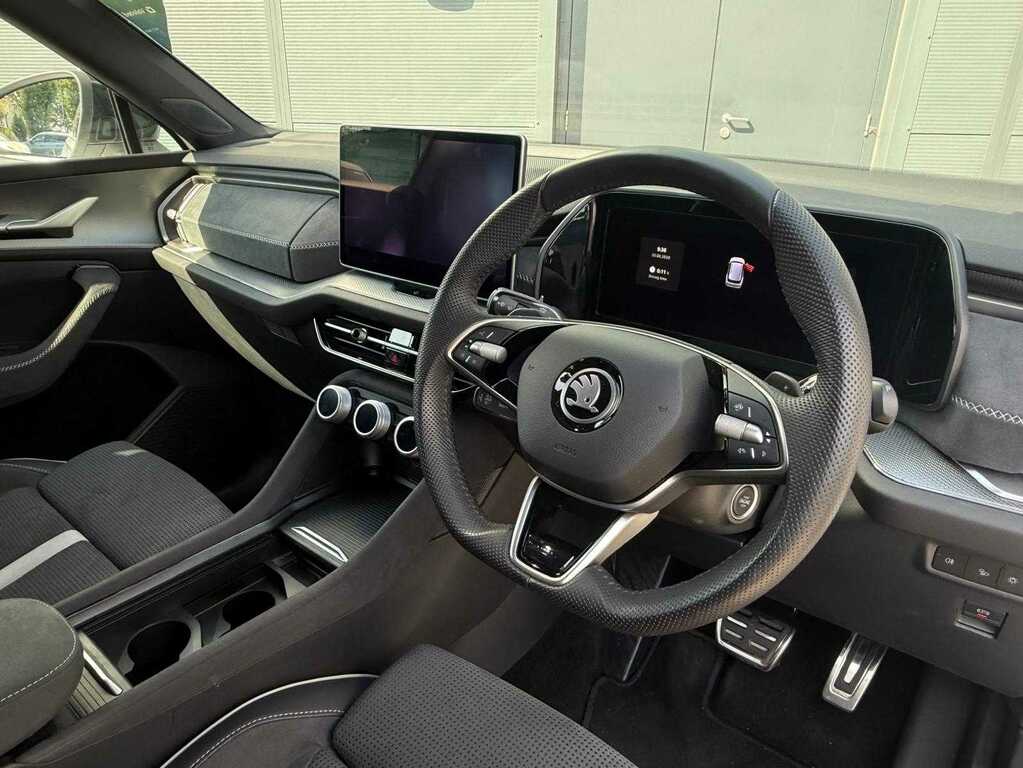 Skoda Kodiaq 1.5 Tsi E-tec Sportline Dsg 7 Seat - 2025 2 Black #24