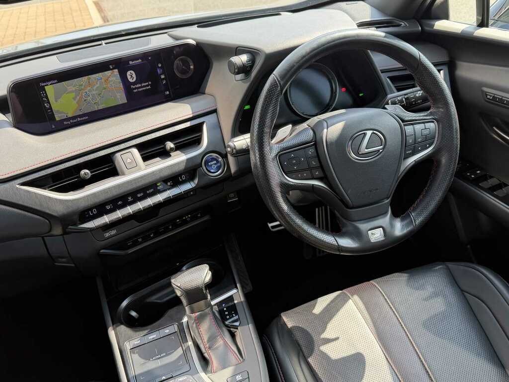 Lexus UX 250H F Sport Cvt Silver #6