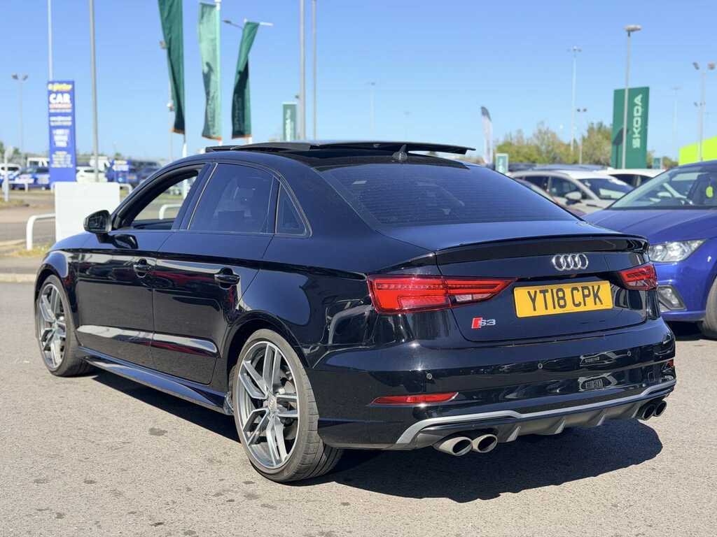 Audi S3 S3 Tfsi Quattro S Tronic Black #4