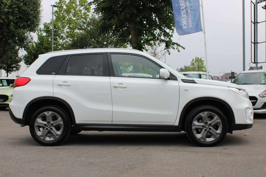 Suzuki Vitara 1.6 Sz-t White #3