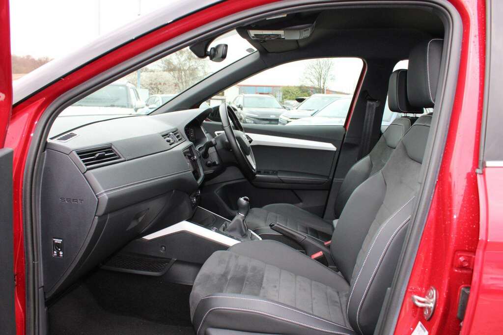 Seat Arona 1.0 Tsi 115 Xcellence Lux Ez Red #2