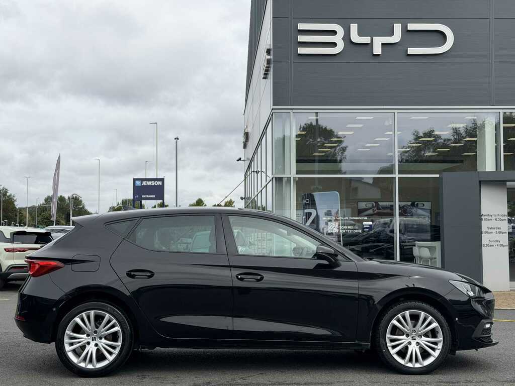 Seat Leon 1.5 Tsi Evo Se Dynamic YS70FZA Black #4