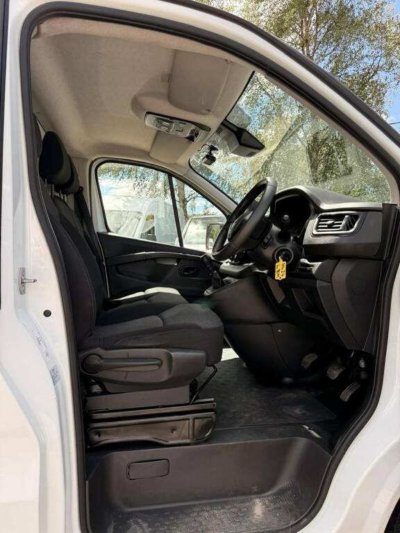 Renault Trafic All New Trafic Van Advance Sl30 2.0 Dci 130 Stop S Grey #13