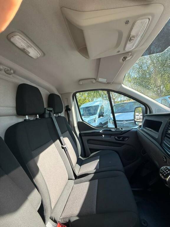 Ford Transit Custom 2.0 270 Trend Lr Pv 104 Bhpsport Kitair Con White #11