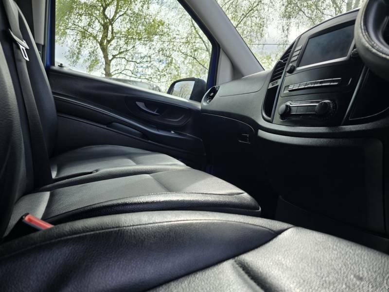 Mercedes-Benz Vito 2.0 114 Cdi Premium Panel Van G-tronic Grey #12