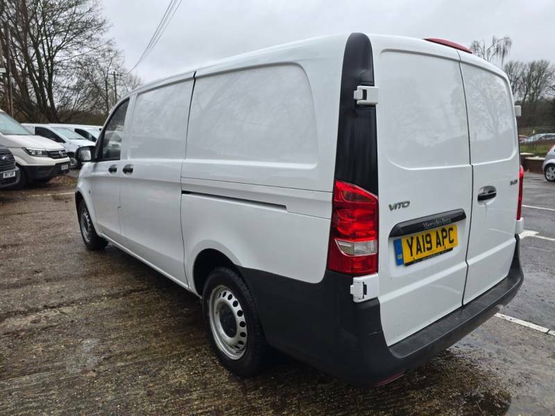Mercedes-Benz Vito 114 Bluetec Select 9-Seater 7G-tronic Black #10