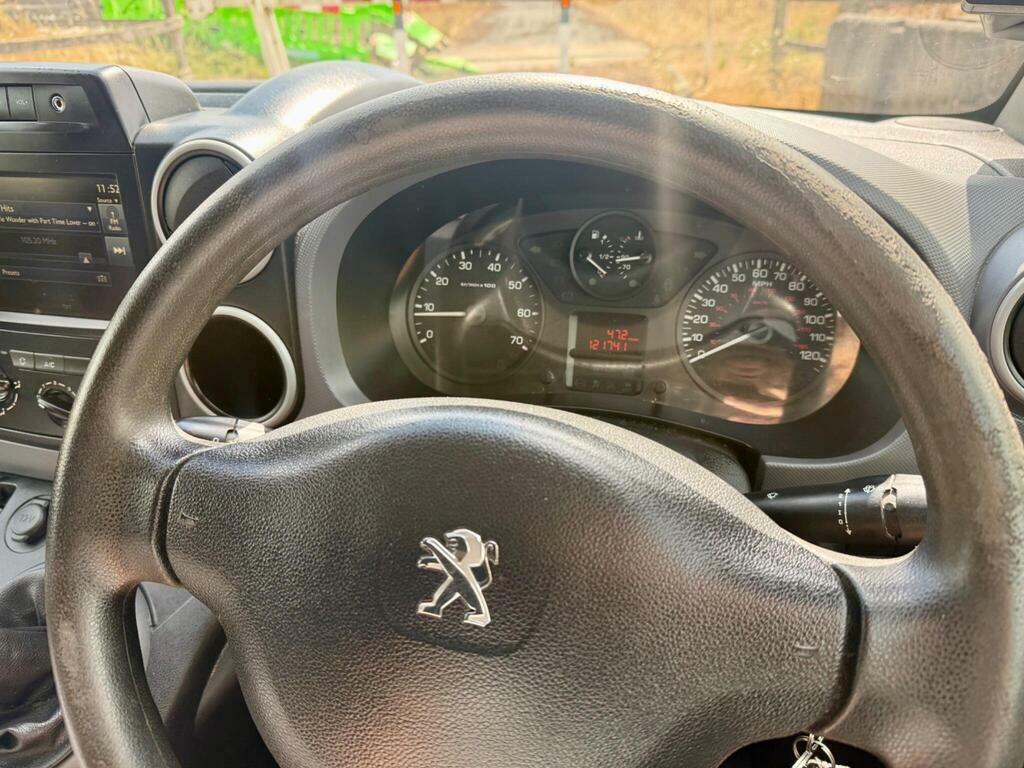 Peugeot Partner 850 Se 1.6 Hdi 92 Van Atv Silver #10