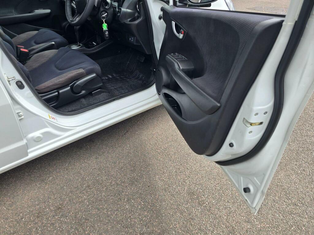 Honda Jazz 1.4 I-vtec Es Cvt Euro 5 Grey #27