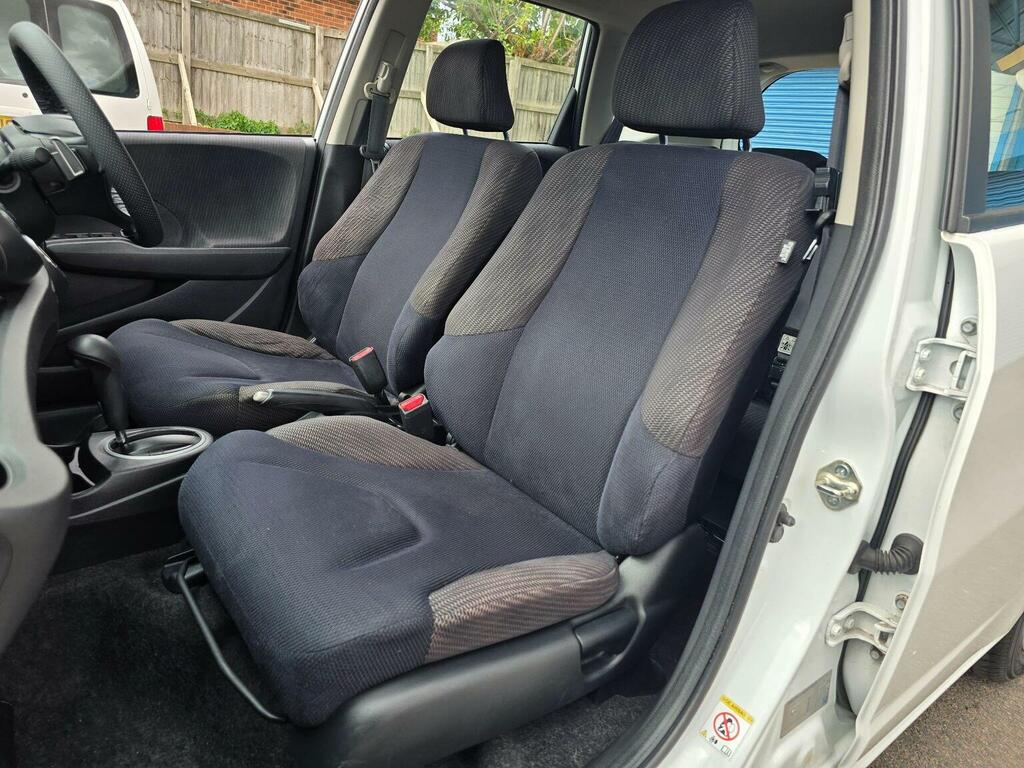 Honda Jazz 1.4 I-vtec Es Cvt Euro 5 Grey #30