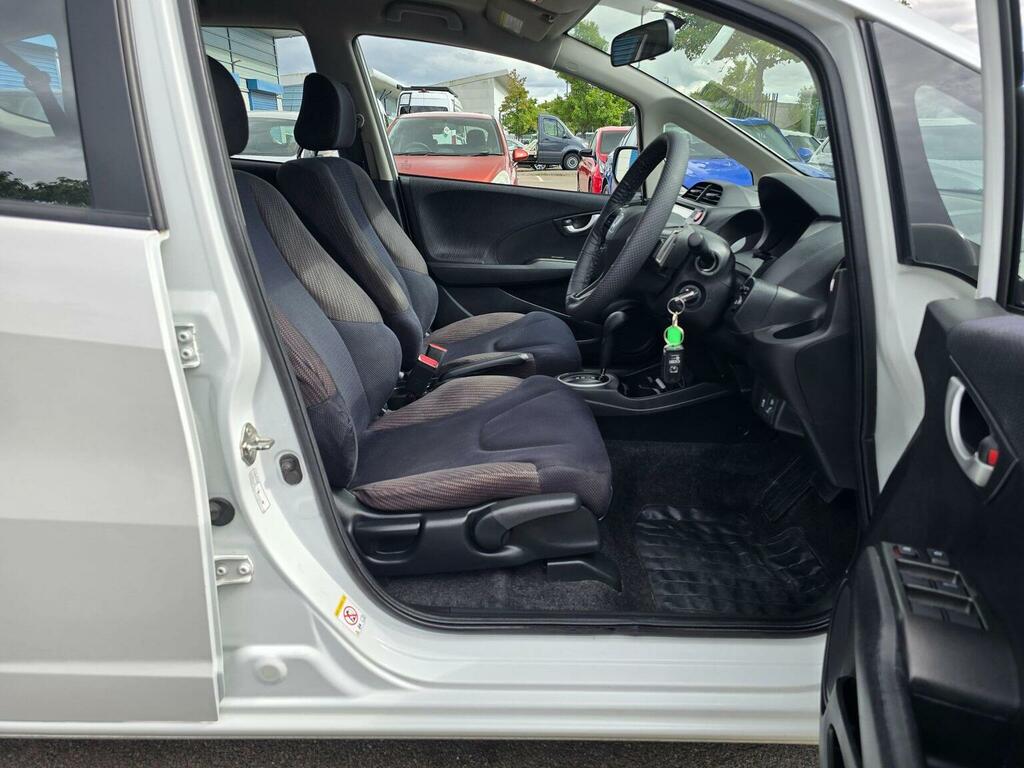 Honda Jazz 1.4 I-vtec Es Cvt Euro 5 Grey #23