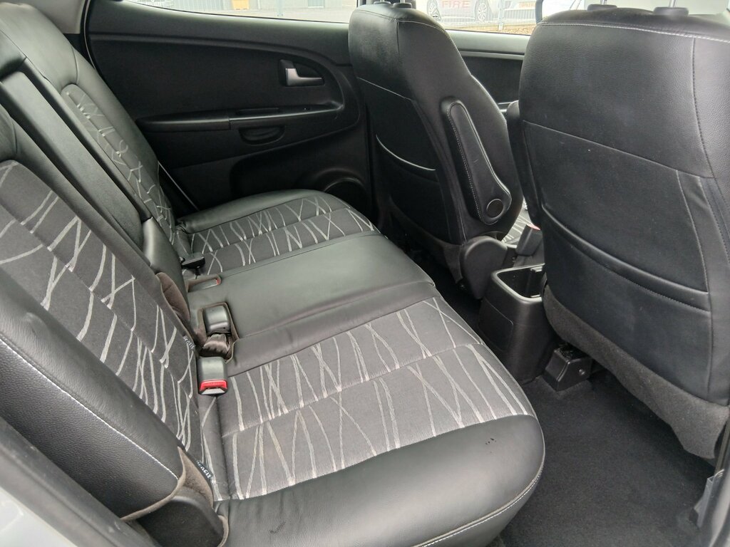 Kia Venga 1.6 Crdi 3 Mpv Euro 6 Ss 114 Silver #14