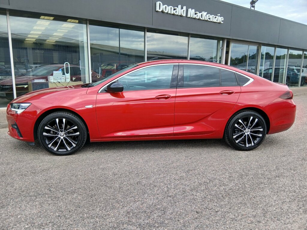 Vauxhall Insignia 1.5 Turbo D Ultimate Nav Grand Sport Red #2