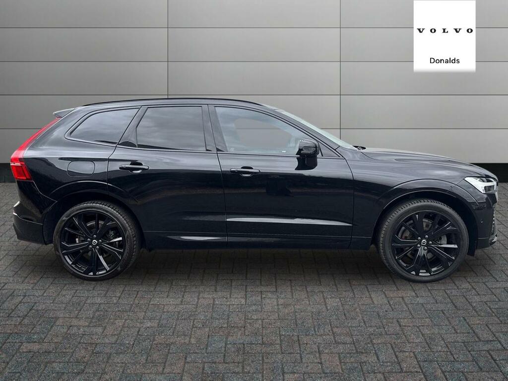 Volvo XC60 Black Edition Plus B5 Awd Mild Hybrid YB74CCV Black #2