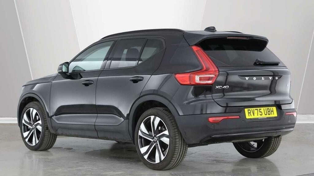 Volvo XC40 Ultra B3 Mild Hybrid Dark Black #5