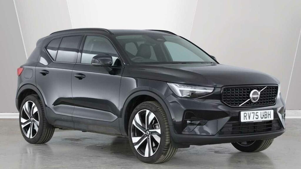 Volvo XC40 Ultra B3 Mild Hybrid Dark Black