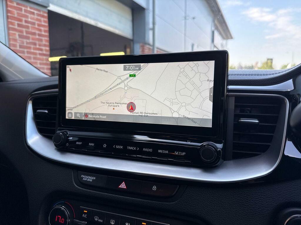 Kia Xceed 1.5 T Gdi 3 Suv Dct Euro 6 Ss 158 B Silver #19
