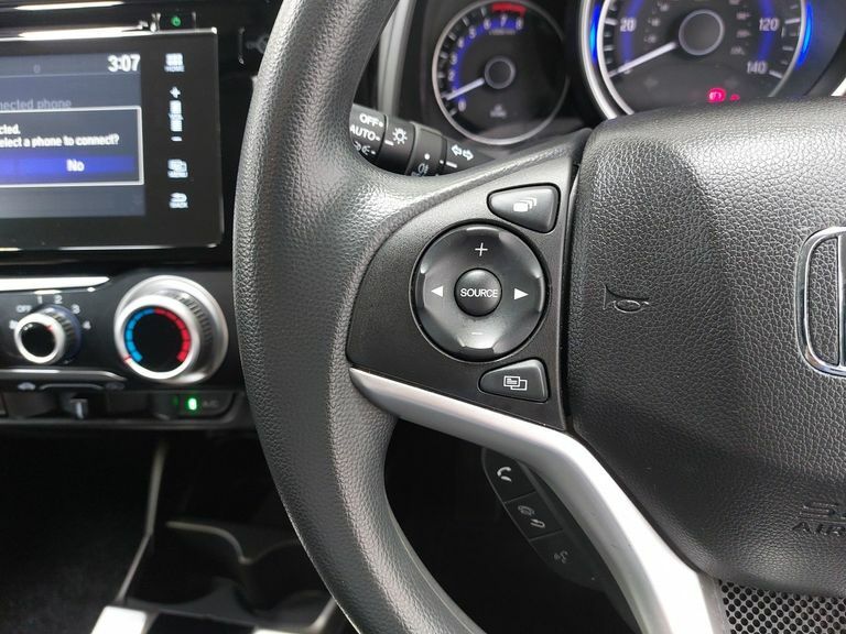 Honda Jazz 1.3 I-vtec Se Navi Grey #17