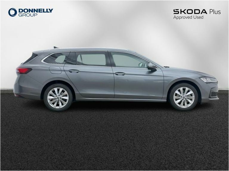 Skoda Superb Skoda Superb Estate Se L 2.0 Tdi 193 Ps 4X4 Dsg Grey #4