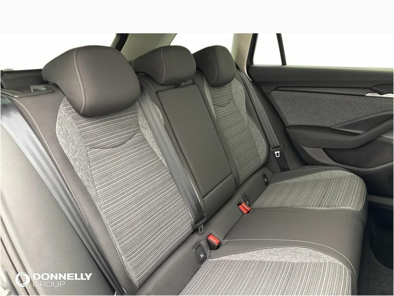 Skoda Superb Skoda Superb Estate Se L 2.0 Tdi 193 Ps 4X4 Dsg Grey #9